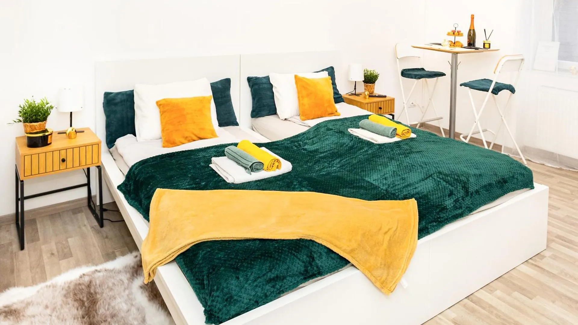 Golden Sun Apartment At Buda Castle 布达佩斯 0*,  匈牙利